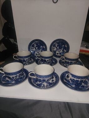 Willow Ware 6 Cups 8 saucers